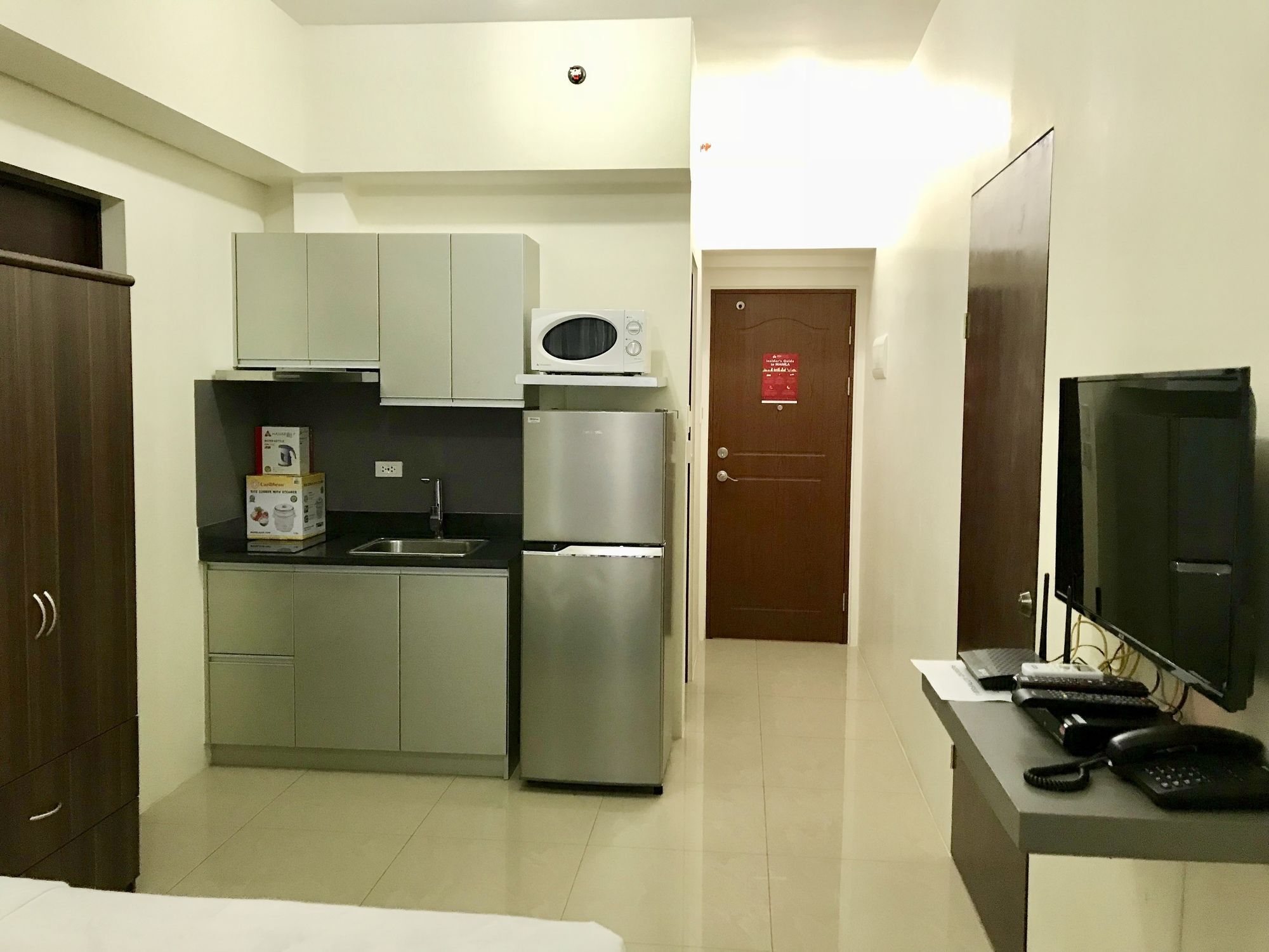 The Beacon Serviced Residences Makati City Luaran gambar